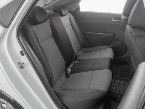 Hyundai Solaris II с пробегом 2018 года, цена 1 099 000 рублей, 164494 км, седан, Автокод Объявления