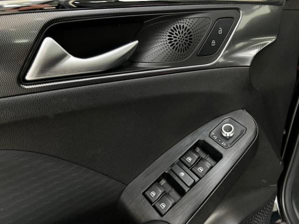 Haval Jolion I Рестайлинг с пробегом 2024 года, цена 2 150 000 рублей, 32180 км, внедорожник, Автокод Объявления