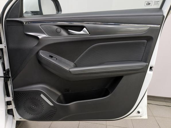 Haval Jolion I с пробегом 2023 года, цена 1 790 000 рублей, 33018 км, внедорожник, Автокод Объявления
