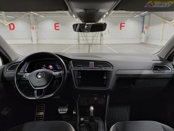 Volkswagen Tiguan II с пробегом 2020 года, цена 3 000 000 рублей, 82749 км, внедорожник, Автокод Объявления