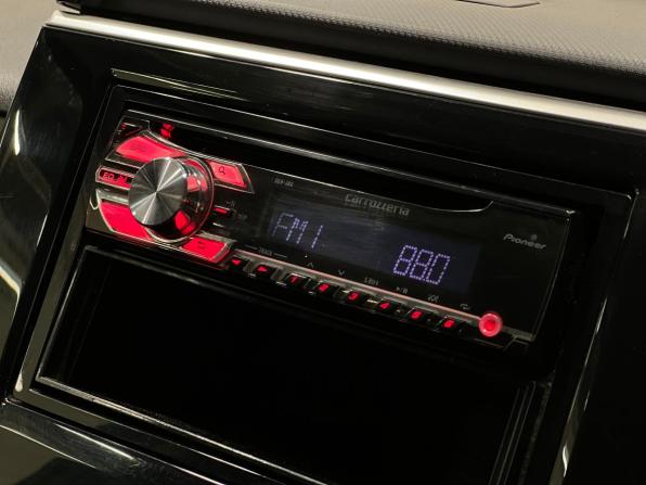 Honda Stepwgn V с пробегом 2017 года, цена 1 599 000 рублей, 202918 км, минивэн, Автокод Объявления