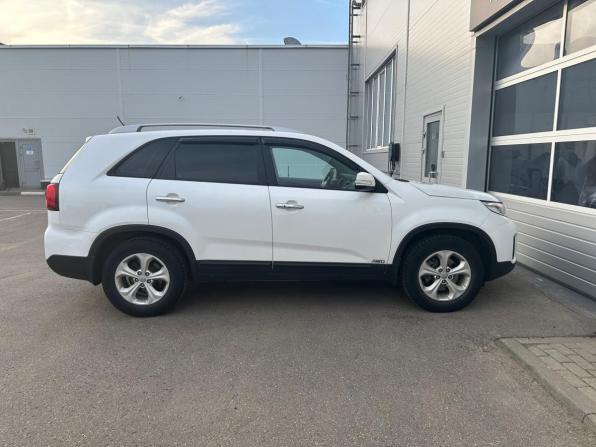 Kia Sorento II Рестайлинг с пробегом 2018 года, цена 1 350 000 рублей, 200697 км, внедорожник, Автокод Объявления