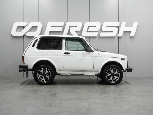 Lada (ВАЗ) Niva Legend с пробегом 2022 года, цена 989 000 рублей, 29209 км, внедорожник, Автокод Объявления