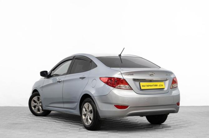 Hyundai Solaris I с пробегом 2014 года, цена 749 000 рублей, 246000 км, седан, Автокод Объявления