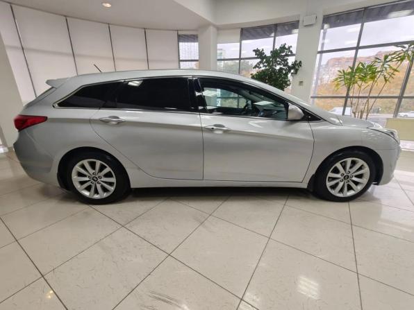 Hyundai i40 I с пробегом 2013 года, цена 920 000 рублей, 228174 км, универсал, Автокод Объявления