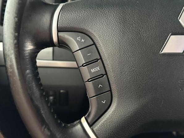 Mitsubishi Pajero IV с пробегом 2011 года, цена 1 750 000 рублей, 256537 км, внедорожник, Автокод Объявления
