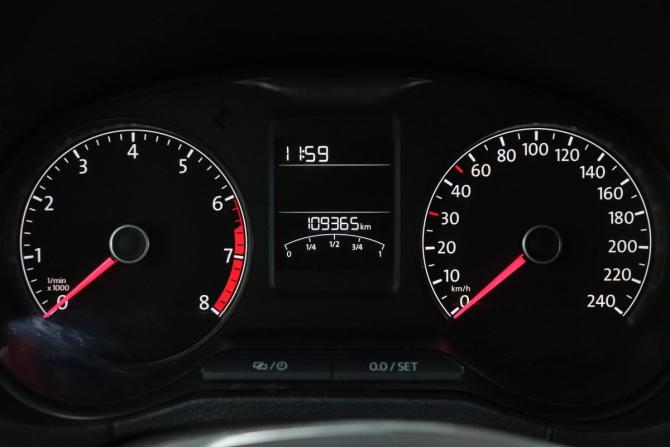 Volkswagen Polo V Рестайлинг с пробегом 2017 года, цена 1 042 000 рублей, 109365 км, седан, Автокод Объявления