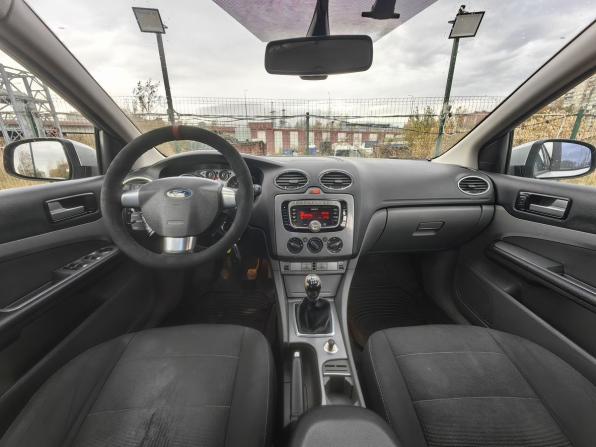 Ford Focus II Рестайлинг с пробегом 2010 года, цена 429 000 рублей, 243000 км, седан, Автокод Объявления