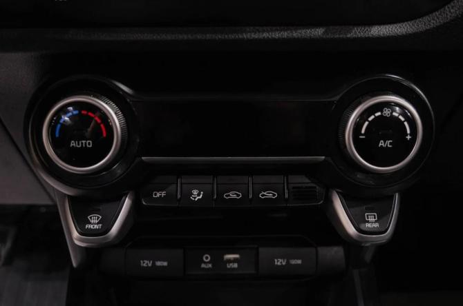 Kia Rio IV с пробегом 2019 года, цена 1 349 000 рублей, 95040 км, седан, Автокод Объявления