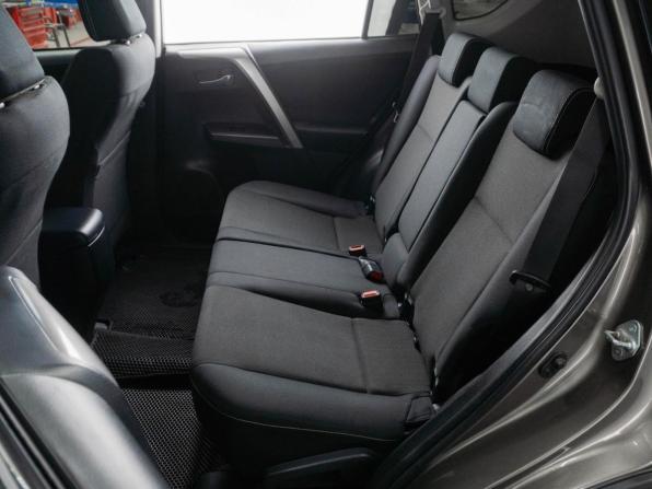 Toyota RAV4 IV (XA40) Рестайлинг с пробегом 2017 года, цена 2 099 000 рублей, 207366 км, внедорожник, Автокод Объявления