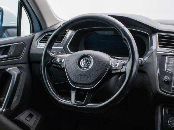 Volkswagen Tiguan II с пробегом 2016 года, цена 2 129 800 рублей, 157217 км, внедорожник, Автокод Объявления