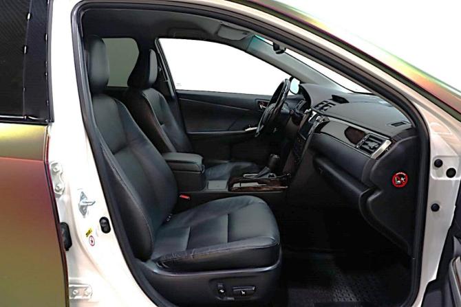 Toyota Camry VII (XV50) Рестайлинг 2 с пробегом 2017 года, цена 2 549 000 рублей, 73000 км, седан, Автокод Объявления
