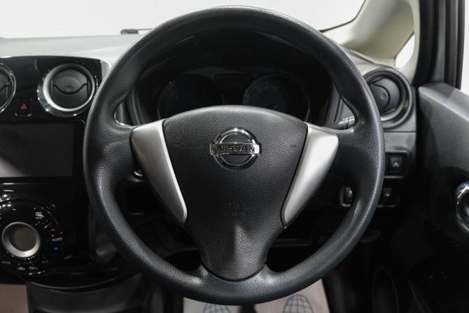 Nissan Note II с пробегом 2016 года, цена 849 000 рублей, 121100 км, хэтчбек, Автокод Объявления