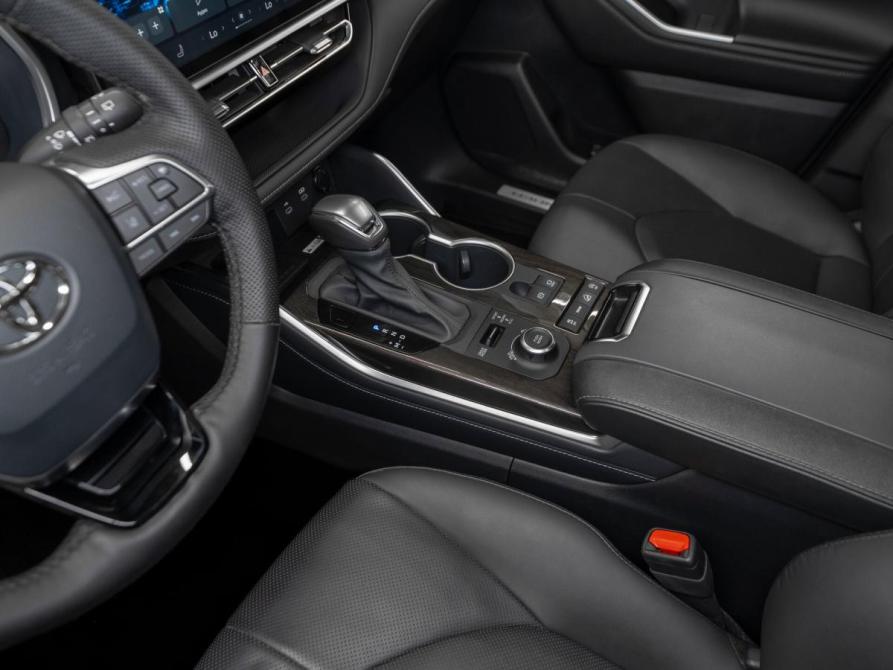 Toyota Highlander IV (XU70) Москва  - изображение 15