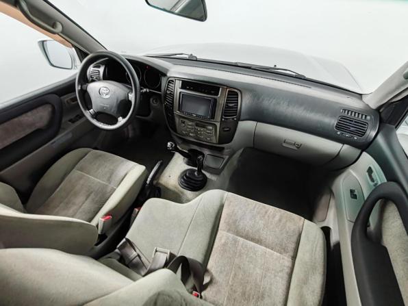 Toyota Land Cruiser 100 Series Рестайлинг 2 с пробегом 2007 года, цена 2 529 000 рублей, 240420 км, внедорожник, Автокод Объявления
