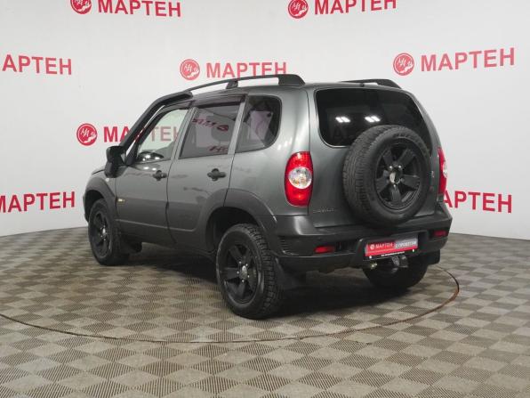 Chevrolet Niva I Рестайлинг с пробегом 2018 года, цена 735 000 рублей, 126909 км, внедорожник, Автокод Объявления