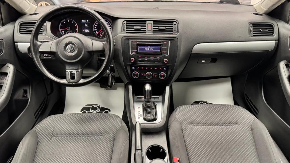 Volkswagen Jetta VI Киров  - изображение 10