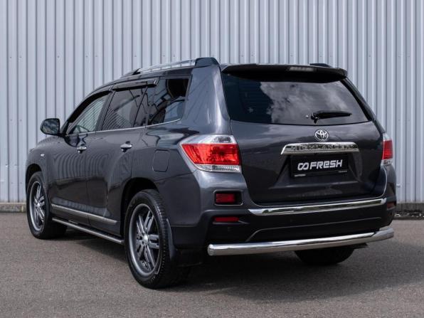 Toyota Highlander II (XU40) Рестайлинг с пробегом 2011 года, цена 2 299 000 рублей, 143033 км, внедорожник, Автокод Объявления