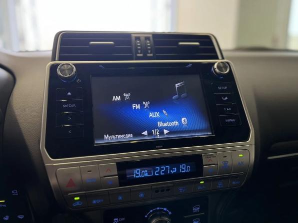 Toyota Land Cruiser Prado 150 Series Рестайлинг 2 с пробегом 2020 года, цена 7 000 000 рублей, 31745 км, внедорожник, Автокод Объявления
