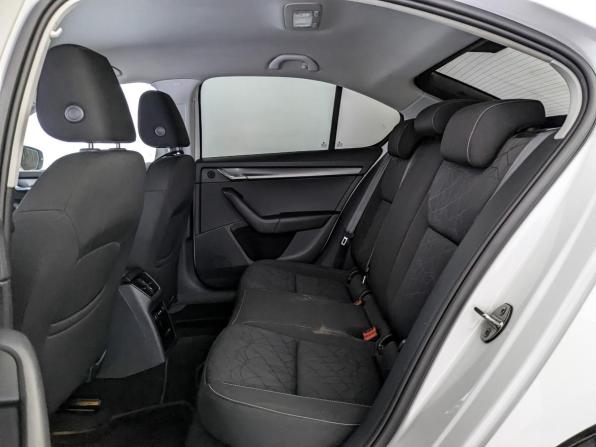 Skoda Octavia III (A7) Рестайлинг с пробегом 2019 года, цена 1 913 500 рублей, 148647 км, лифтбек, Автокод Объявления