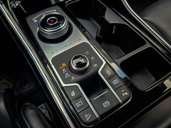 Kia Sorento IV с пробегом 2021 года, цена 4 050 000 рублей, 78500 км, внедорожник, Автокод Объявления