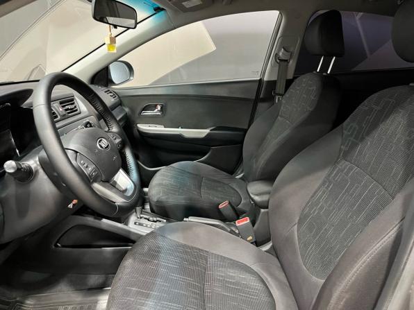 Kia Rio III с пробегом 2013 года, цена 940 000 рублей, 89380 км, седан, Автокод Объявления