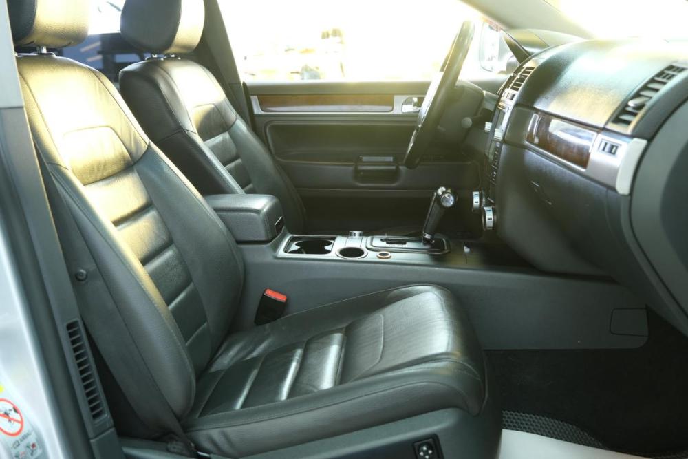 Volkswagen Touareg I Рестайлинг Омск  - изображение 21