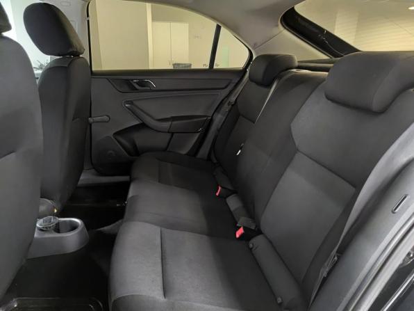 Skoda Rapid I с пробегом 2014 года, цена 730 000 рублей, 263663 км, лифтбек, Автокод Объявления