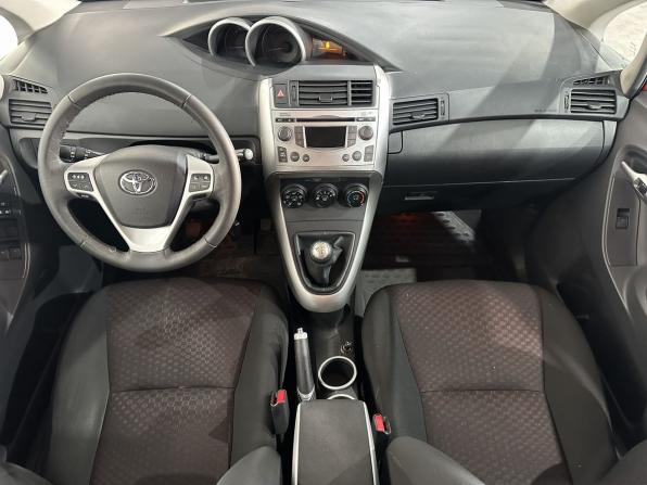 Toyota Verso I с пробегом 2010 года, цена 840 000 рублей, 268866 км, компактвэн, Автокод Объявления