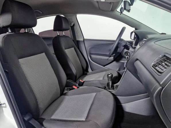 Volkswagen Polo V с пробегом 2014 года, цена 750 000 рублей, 171262 км, седан, Автокод Объявления