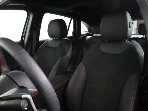Mercedes-Benz GLA II (H247) Рестайлинг с пробегом 2025 года, цена 6 137 010 рублей, 3656 км, внедорожник, Автокод Объявления