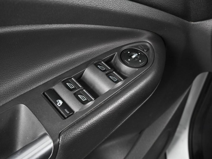 Ford Kuga II Ростов-на-Дону  - изображение 16