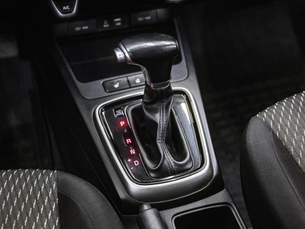 Kia Rio IV с пробегом 2017 года, цена 1 329 000 рублей, 171485 км, хэтчбек, Автокод Объявления