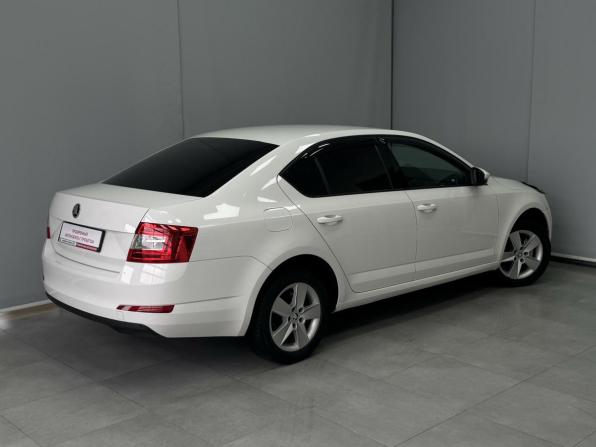 Skoda Octavia III (A7) с пробегом 2015 года, цена 1 100 000 рублей, 138294 км, лифтбек, Автокод Объявления