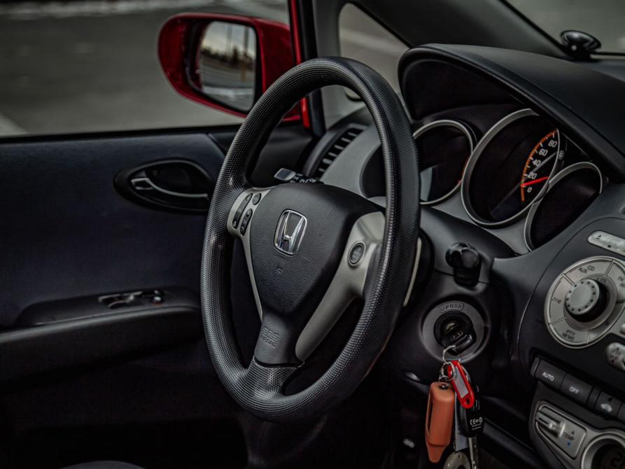 Honda Jazz I Рестайлинг Тюмень  - изображение 18