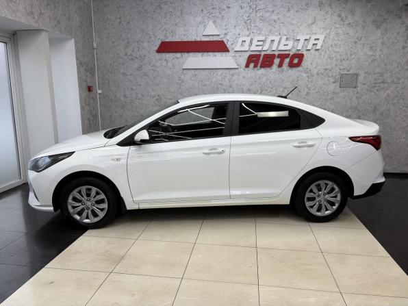 Hyundai Solaris II с пробегом 2020 года, цена 1 565 000 рублей, 70358 км, седан, Автокод Объявления