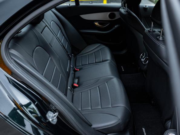 Mercedes-Benz C-Класс IV (W205) Рестайлинг с пробегом 2019 года, цена 3 249 000 рублей, 76700 км, седан, Автокод Объявления