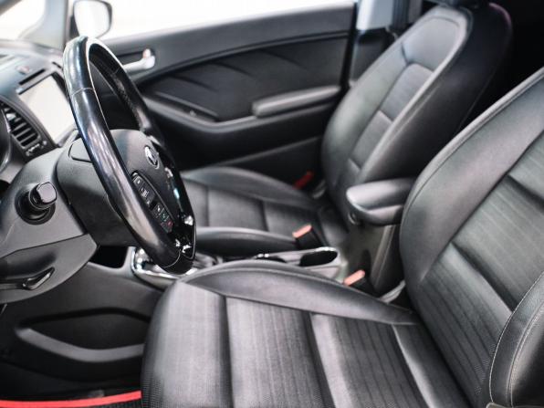 Kia K3 I Рестайлинг с пробегом 2018 года, цена 1 338 000 рублей, 190256 км, седан, Автокод Объявления