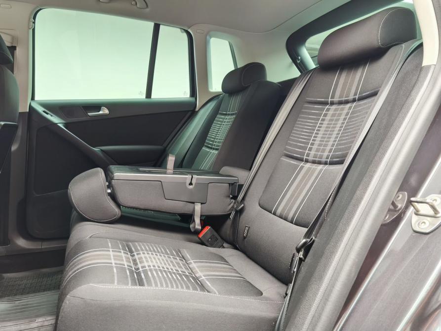 Volkswagen Tiguan I Рестайлинг Москва  - изображение 12