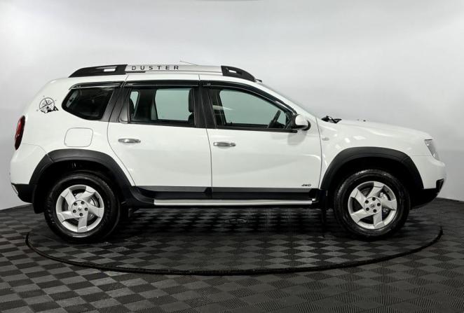 Renault Duster I Рестайлинг с пробегом 2017 года, цена 1 300 000 рублей, 141642 км, внедорожник, Автокод Объявления