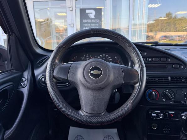Chevrolet Niva I Рестайлинг с пробегом 2013 года, цена 450 000 рублей, 98375 км, внедорожник, Автокод Объявления