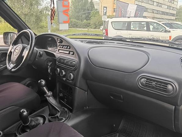Chevrolet Niva I Рестайлинг с пробегом 2012 года, цена 435 000 рублей, 220290 км, внедорожник, Автокод Объявления