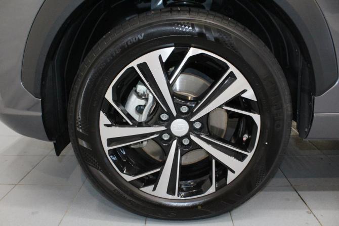 JAC JS6 с пробегом 2023 года, цена 1 679 000 рублей, 46000 км, внедорожник, Автокод Объявления