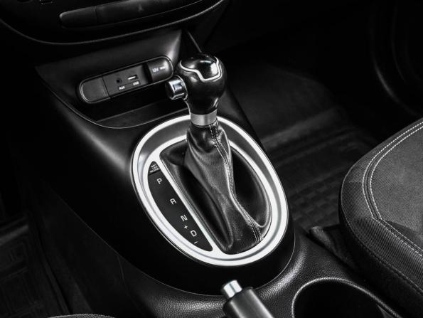 Kia Soul II Рестайлинг с пробегом 2018 года, цена 1 599 000 рублей, 86932 км, хэтчбек, Автокод Объявления