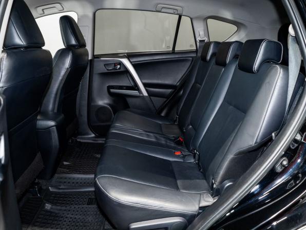 Toyota RAV4 IV (XA40) Рестайлинг с пробегом 2016 года, цена 2 650 000 рублей, 127350 км, внедорожник, Автокод Объявления
