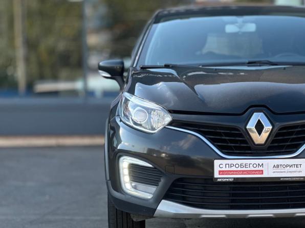 Renault Kaptur I с пробегом 2016 года, цена 909 000 рублей, 292277 км, внедорожник, Автокод Объявления