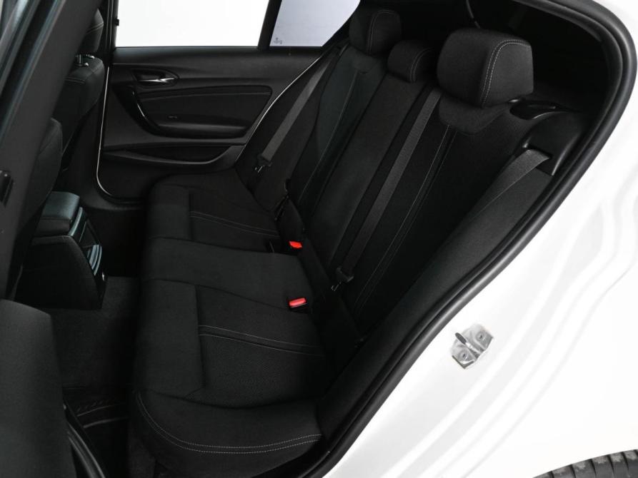 BMW 1 серии II (F20/F21) Рестайлинг 2 Ростов-на-Дону  - изображение 9