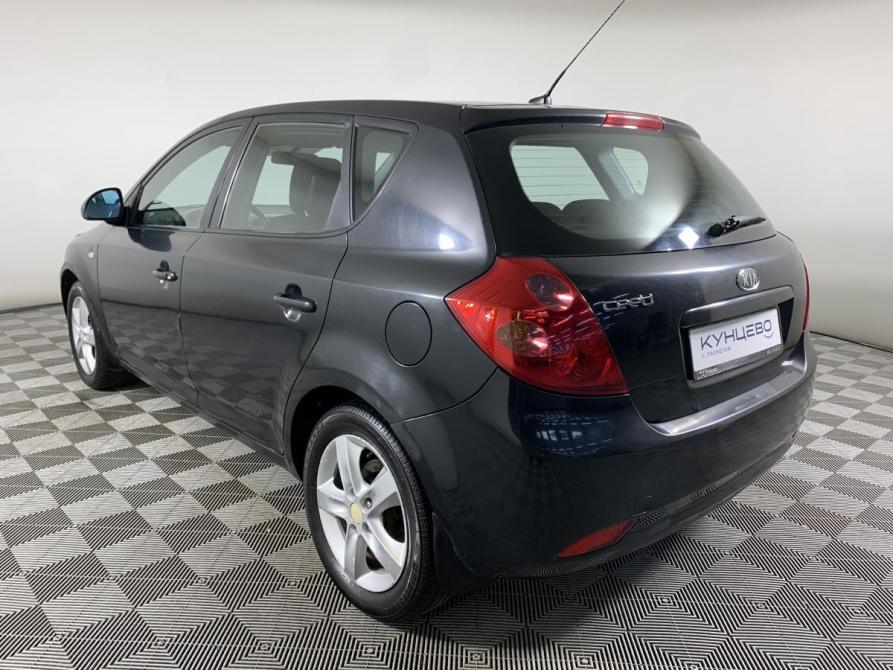 Kia Ceed I Москва  - изображение 7