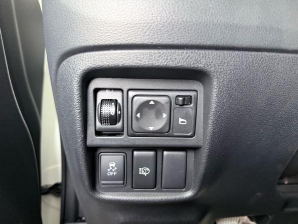 Nissan Juke I с пробегом 2012 года, цена 1 079 000 рублей, 141000 км, внедорожник, Автокод Объявления