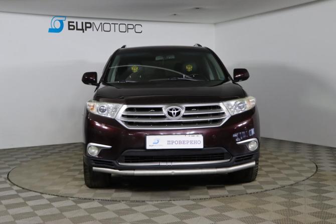 Toyota Highlander II (XU40) Рестайлинг с пробегом 2012 года, цена 1 689 990 рублей, 303192 км, внедорожник, Автокод Объявления